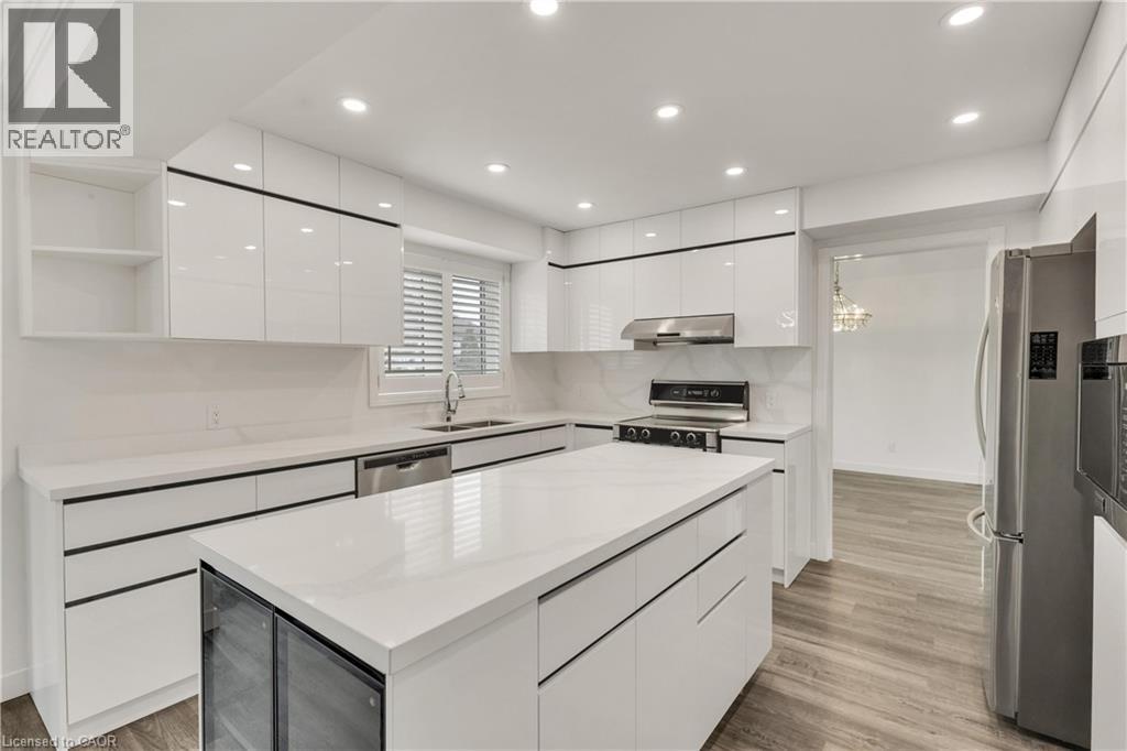 579 PARADISE Crescent thumbnail 9