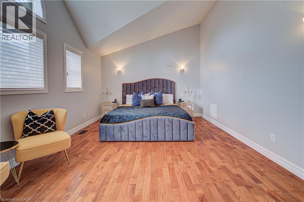 298 FERNDALE Place thumbnail 30