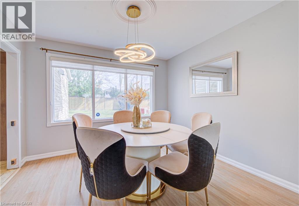 298 FERNDALE Place thumbnail 8