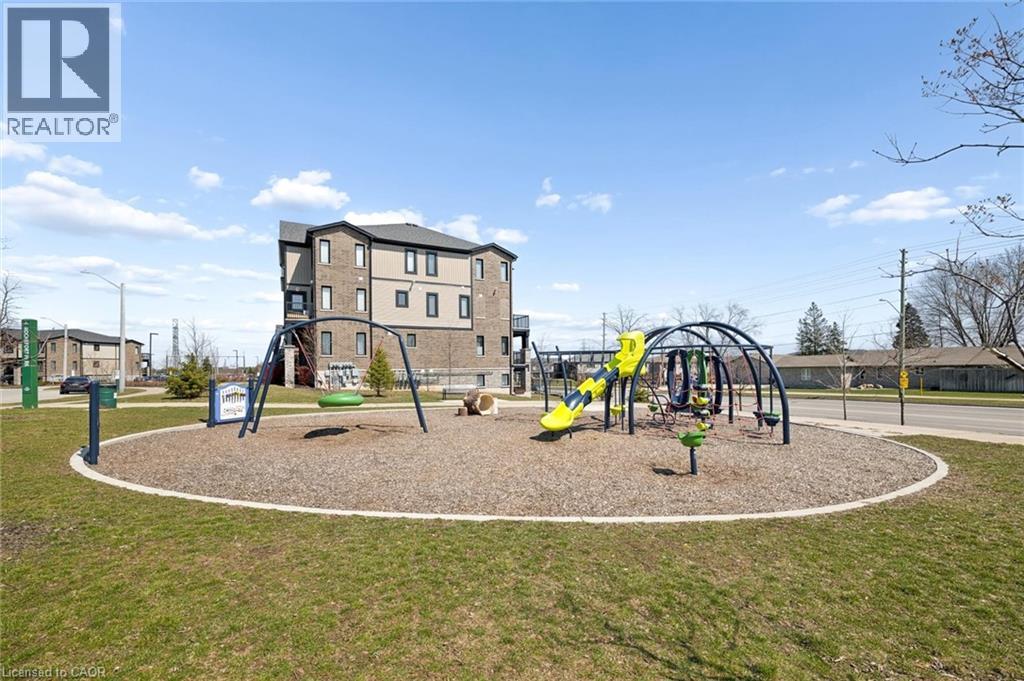 150 ROCHEFORT Street Unit# F thumbnail 24