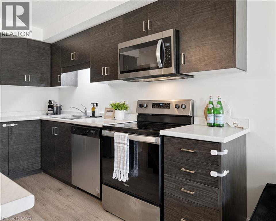 150 ROCHEFORT Street Unit# F thumbnail 11