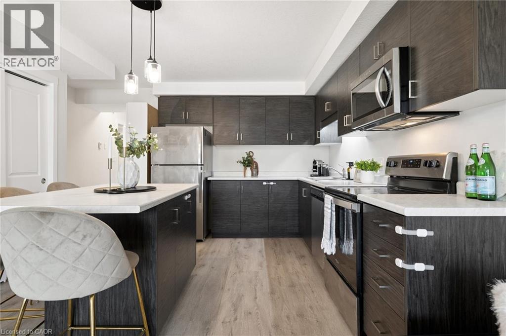 150 ROCHEFORT Street Unit# F thumbnail 10