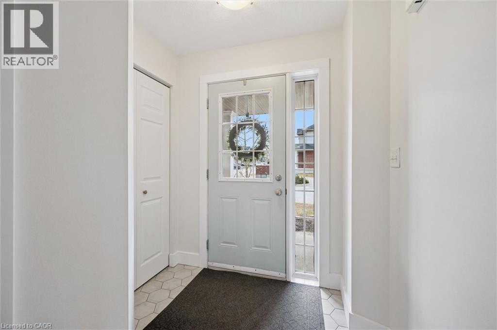 468 DOON SOUTH Drive Unit# 7 thumbnail 4