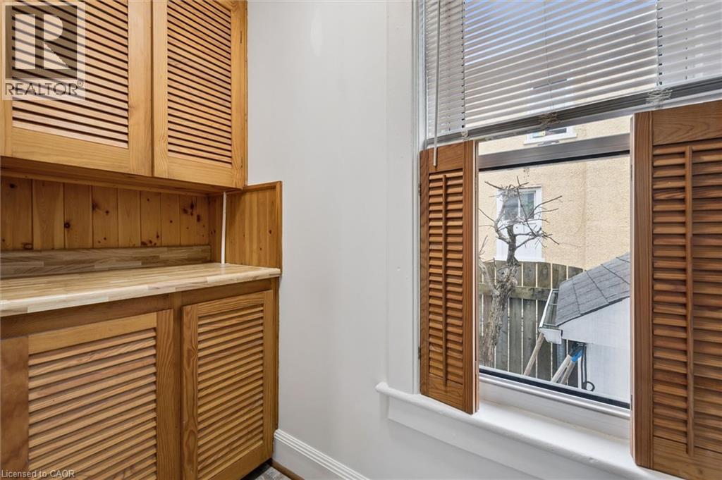 96 GLENMORRIS Street thumbnail 13