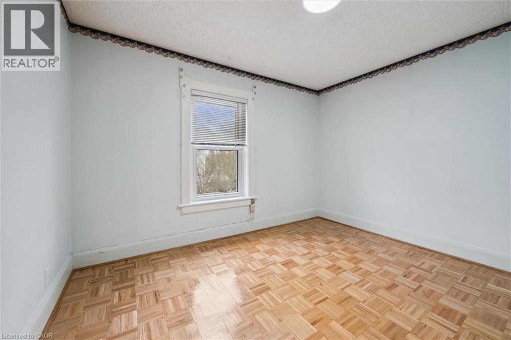 96 GLENMORRIS Street thumbnail 15