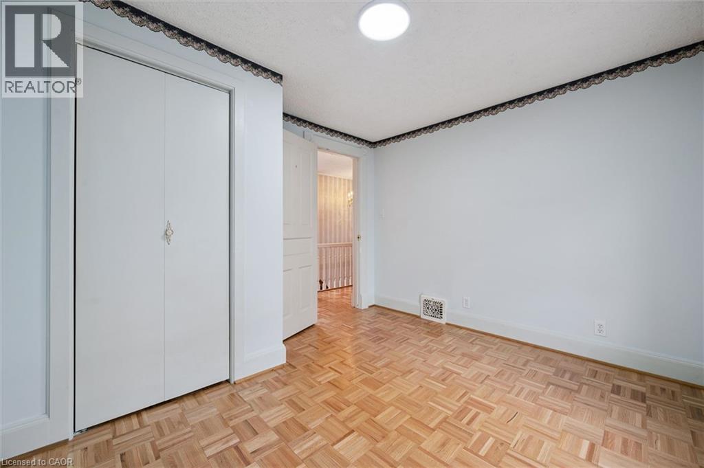 96 GLENMORRIS Street thumbnail 16