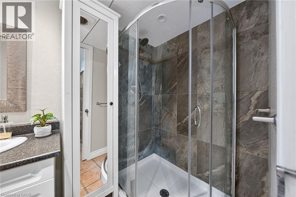 415 MORGAN Avenue Unit# 8 thumbnail 26