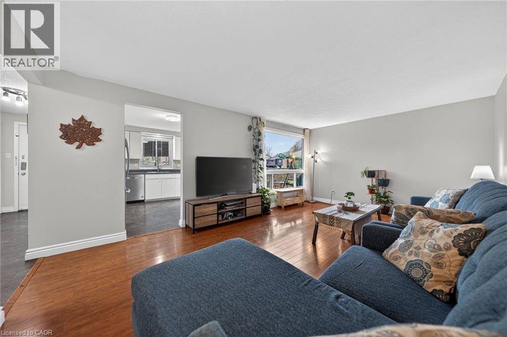 415 MORGAN Avenue Unit# 8 thumbnail 11