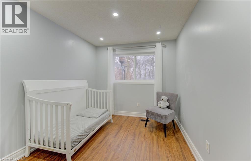 414 WOODS Lane thumbnail 16