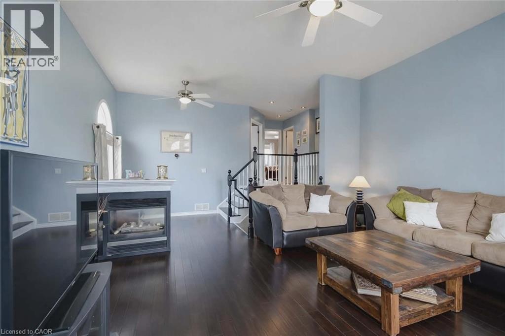 15 WAFFLER Crescent thumbnail 17