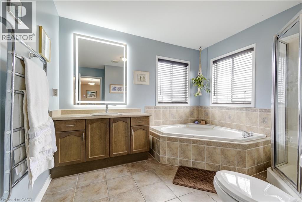 15 WAFFLER Crescent thumbnail 19