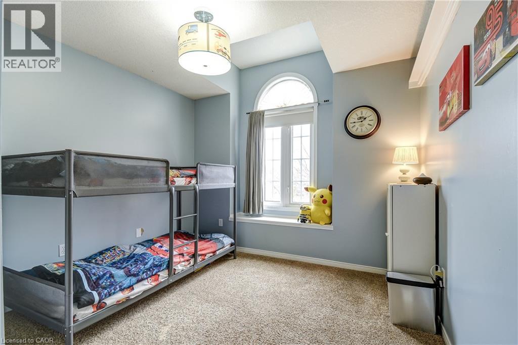 15 WAFFLER Crescent thumbnail 21