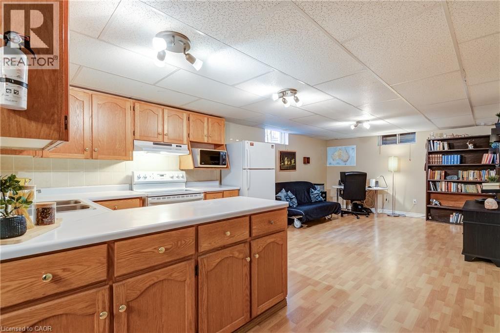 15 WAFFLER Crescent thumbnail 25