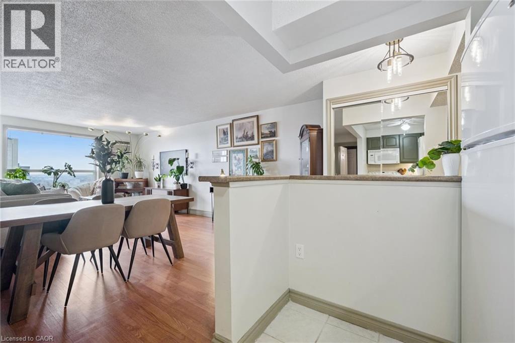 64 BENTON Street Unit# 1406 thumbnail 16