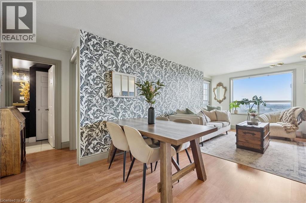 64 BENTON Street Unit# 1406 thumbnail 8