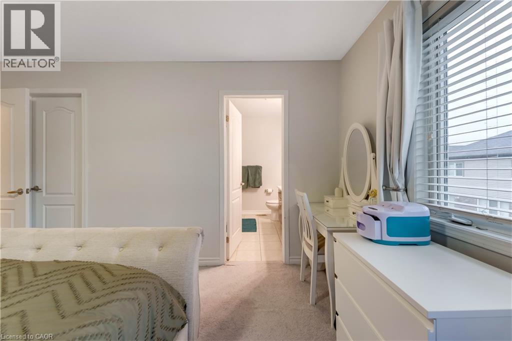 21 POSTMASTER Drive thumbnail 19