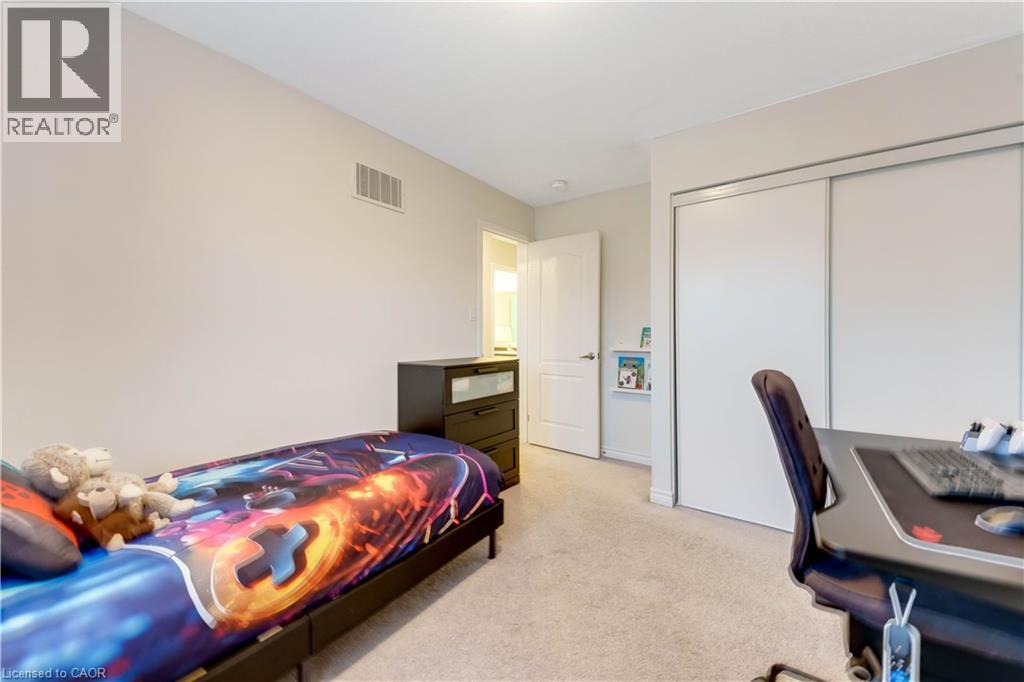 21 POSTMASTER Drive thumbnail 22