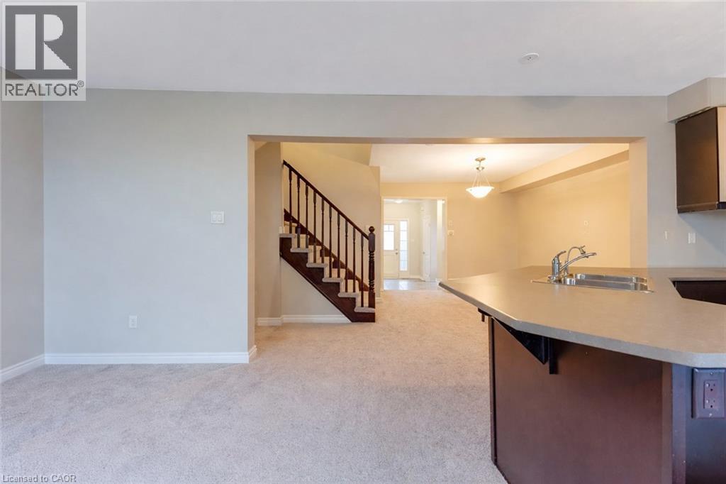 21 POSTMASTER Drive thumbnail 6