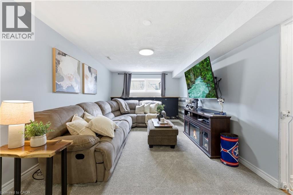 86 SUGAR MAPLE Street thumbnail 14