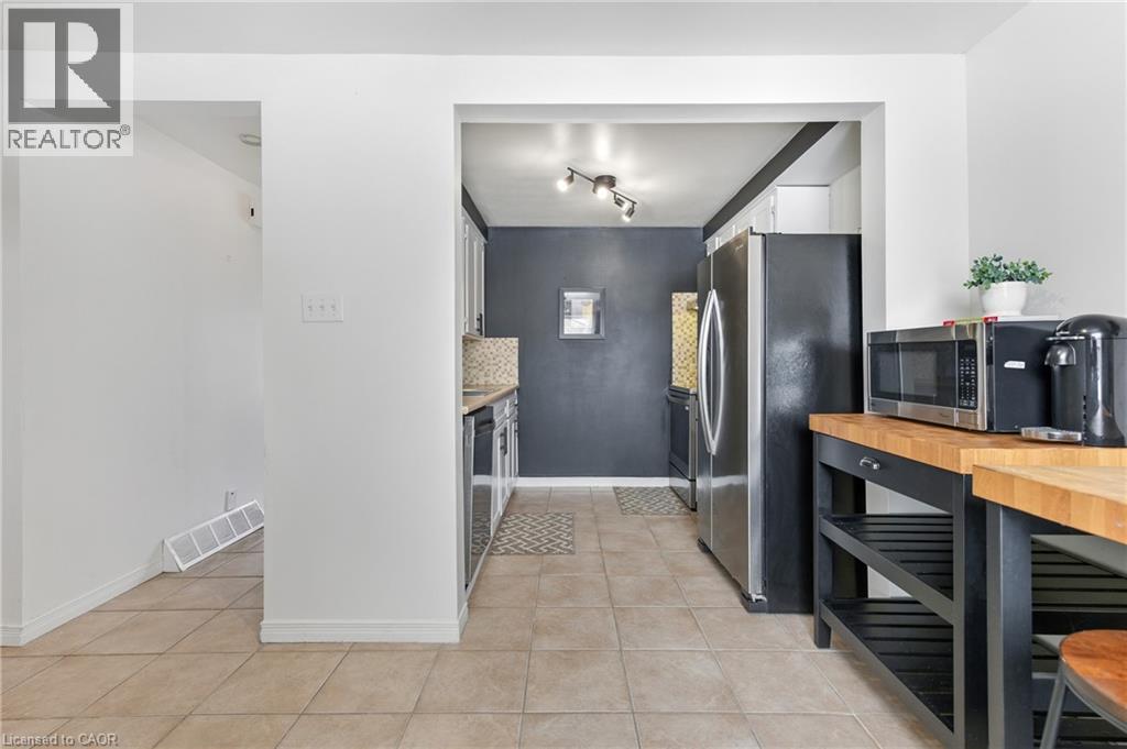 210 GLAMIS Road Unit# 22 thumbnail 5