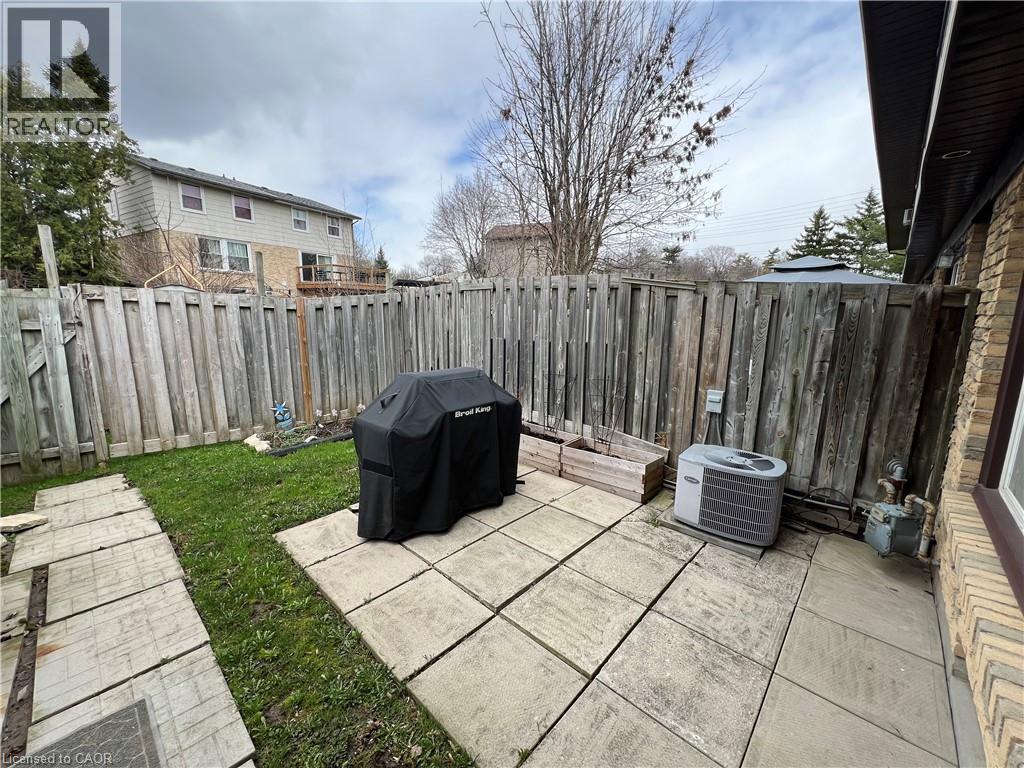 210 GLAMIS Road Unit# 22 thumbnail 22