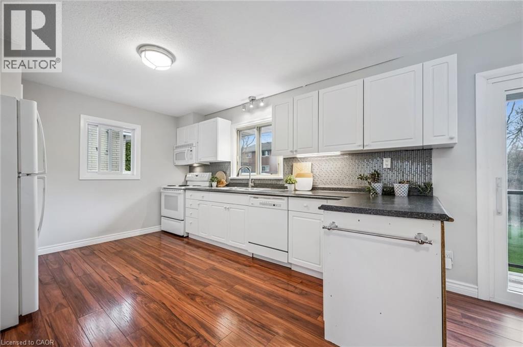 223 CONNAUGHT Street thumbnail 14