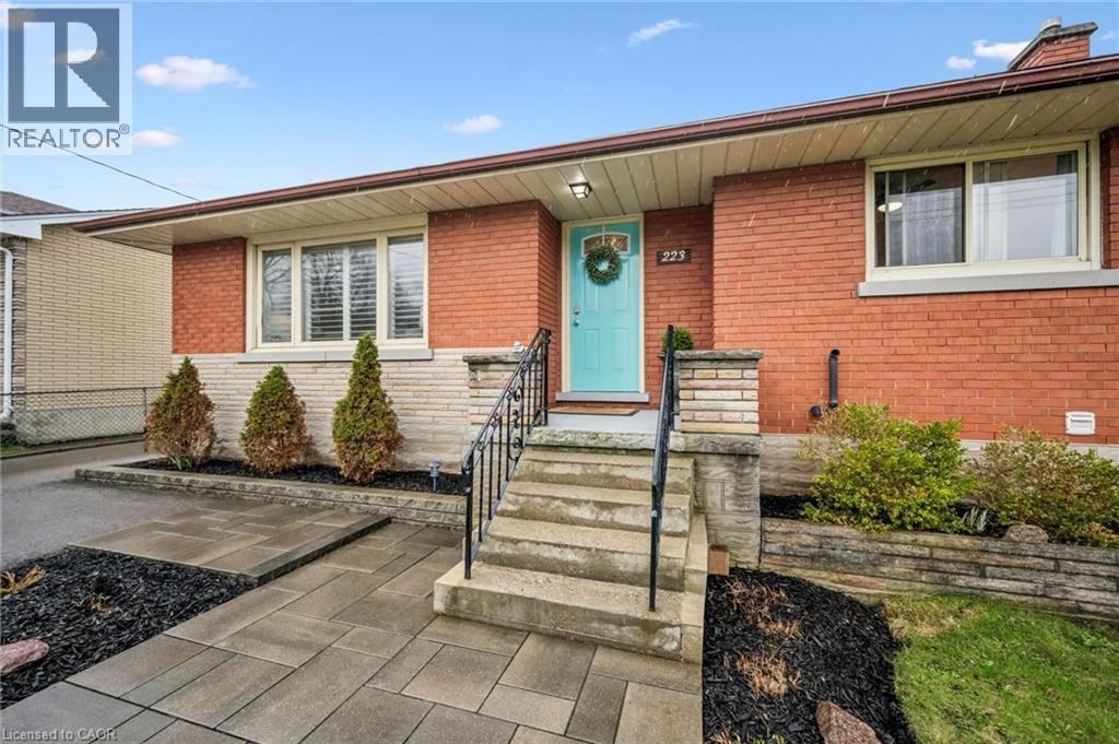 223 CONNAUGHT Street thumbnail 5