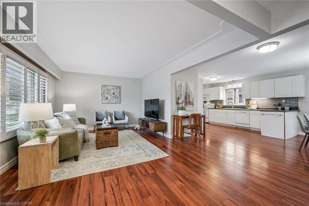 223 CONNAUGHT Street thumbnail 7