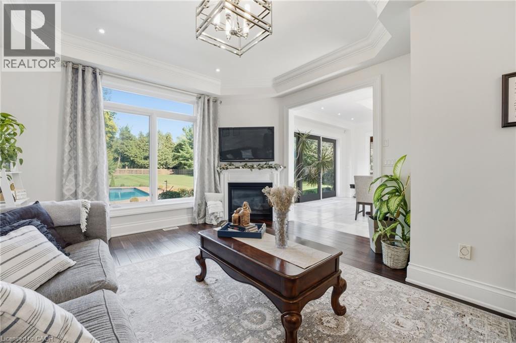 855 AVENUE Road thumbnail 18