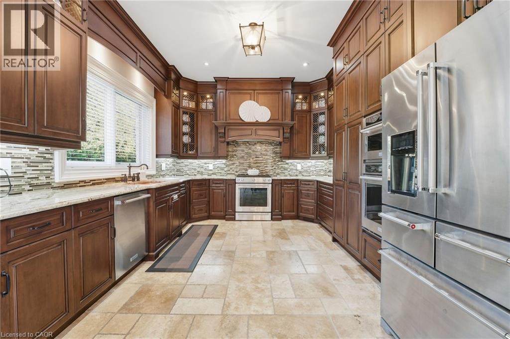 855 AVENUE Road thumbnail 19