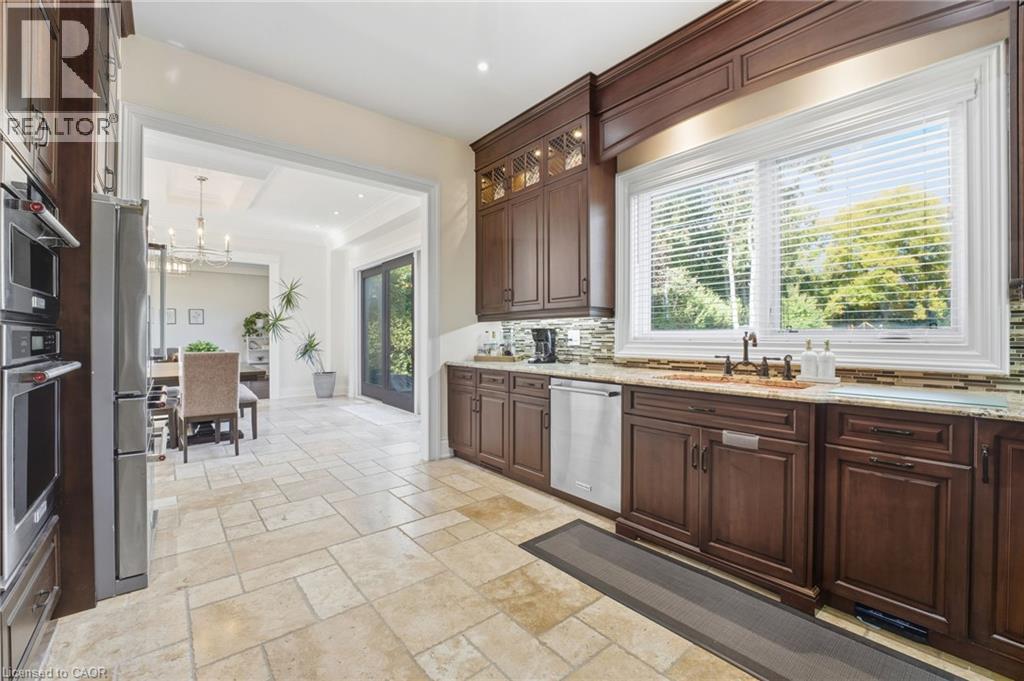 855 AVENUE Road thumbnail 23