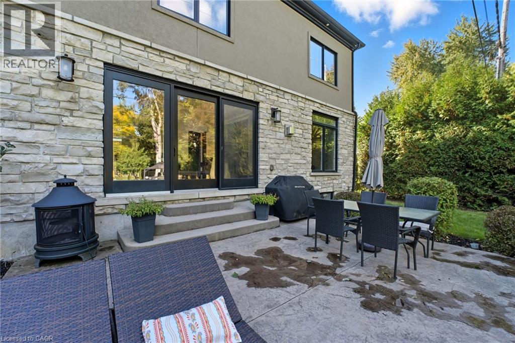 855 AVENUE Road thumbnail 47