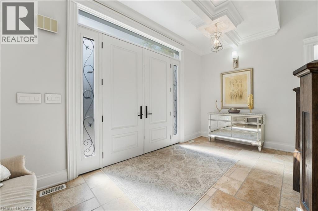 855 AVENUE Road thumbnail 9