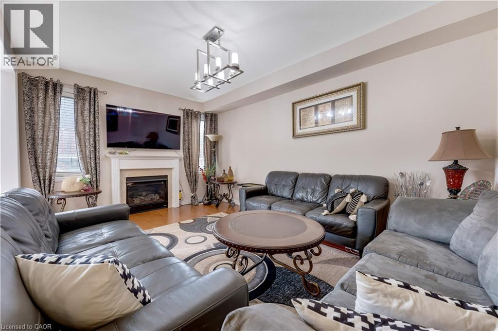 667 LINDEN Drive thumbnail 17