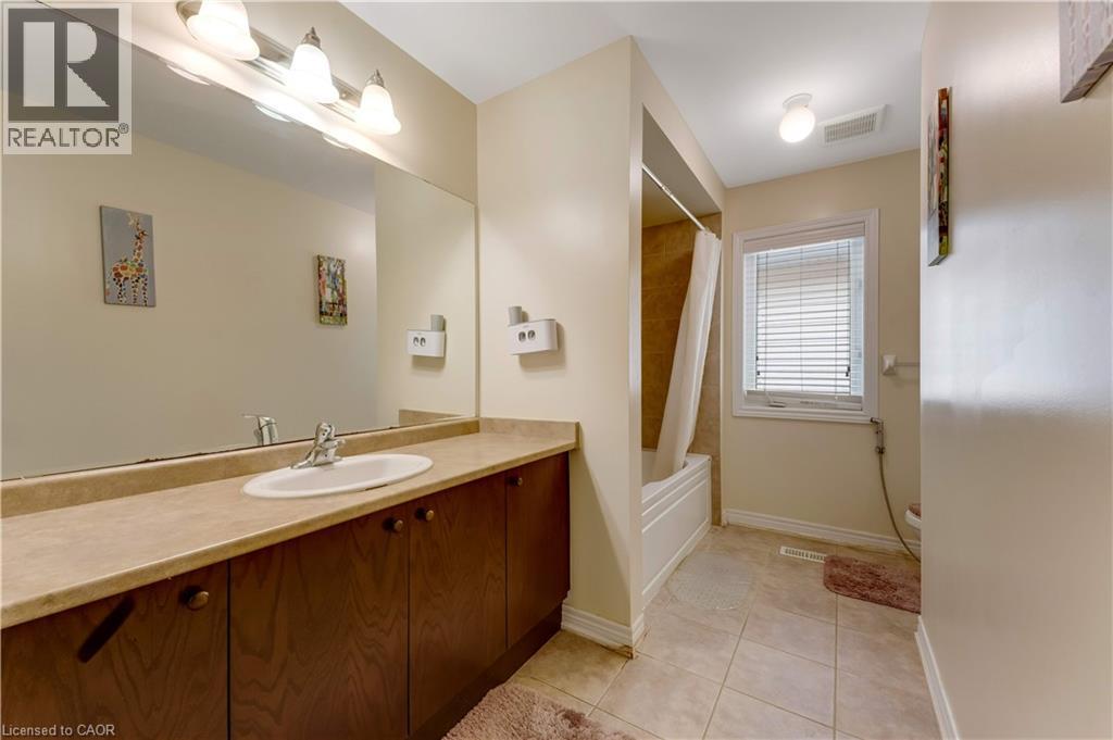 667 LINDEN Drive thumbnail 28