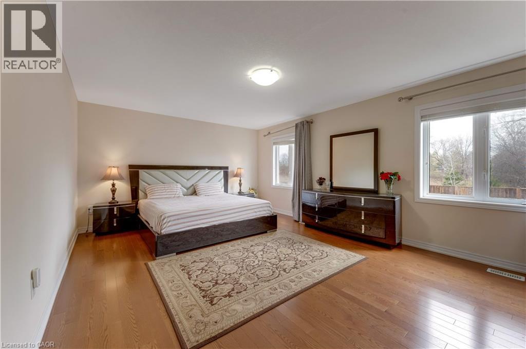 667 LINDEN Drive thumbnail 33