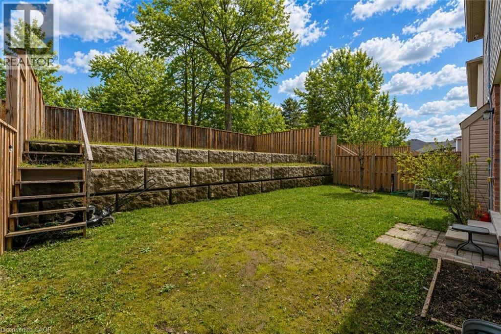 667 LINDEN Drive thumbnail 41