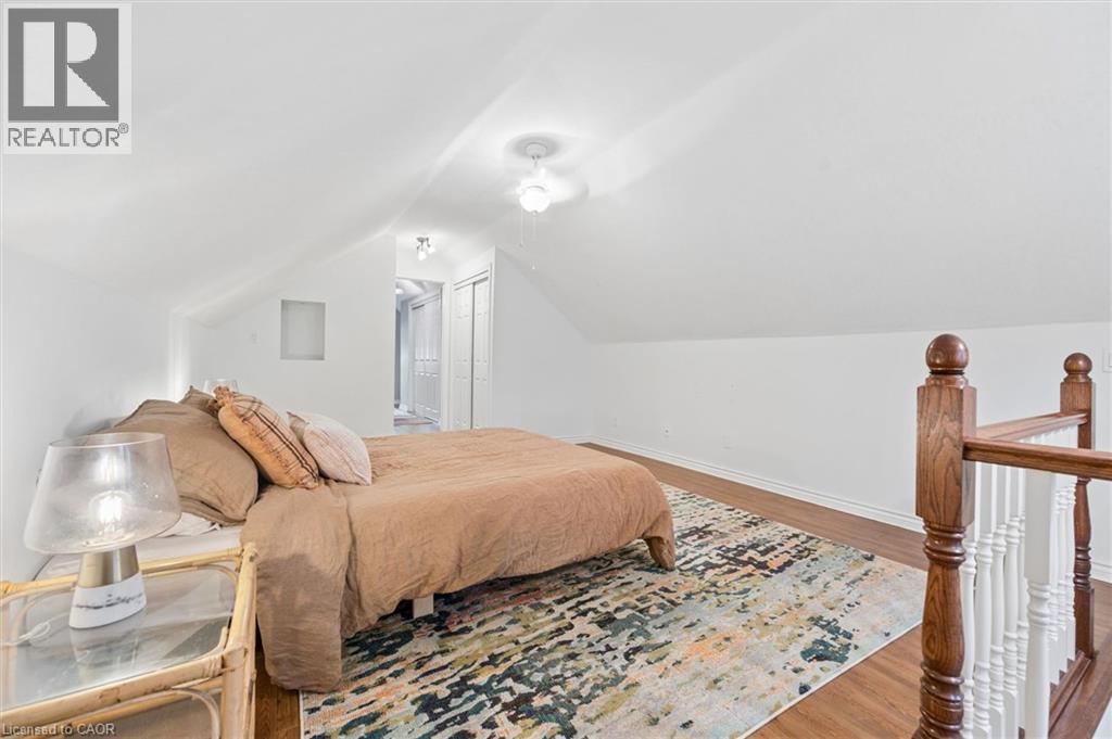 30 SHELDON Avenue N thumbnail 31