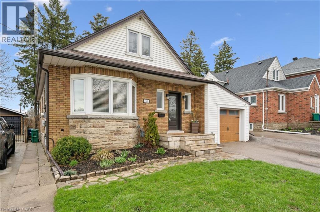 30 SHELDON Avenue N thumbnail 8