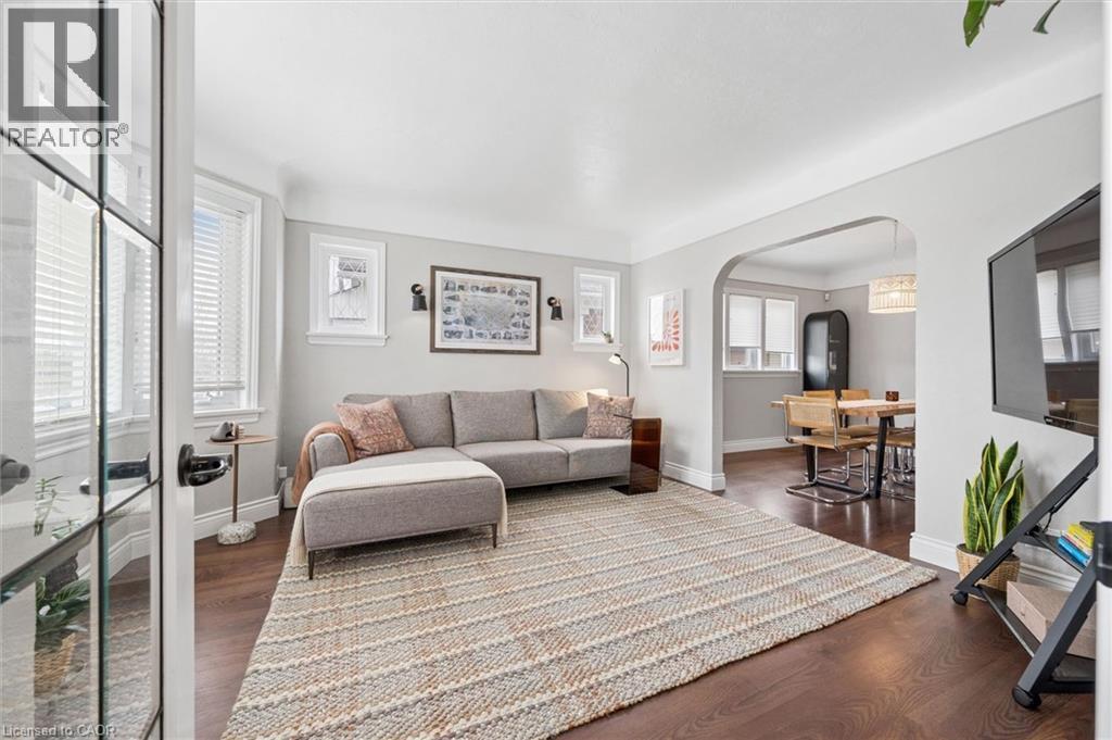 30 SHELDON Avenue N thumbnail 12