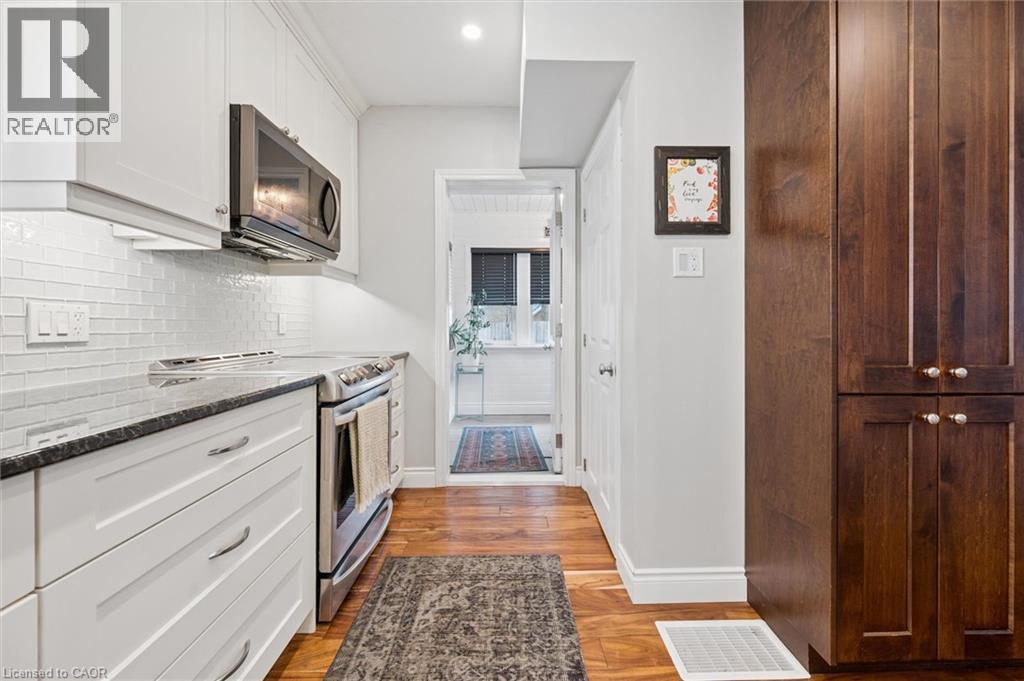 30 SHELDON Avenue N thumbnail 27