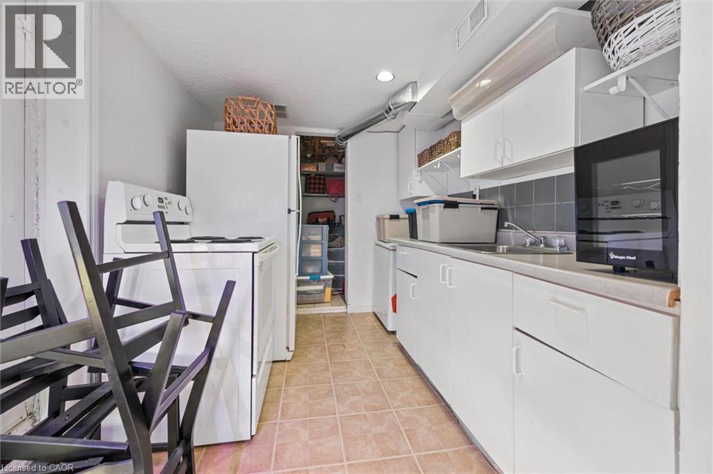 30 SHELDON Avenue N thumbnail 37