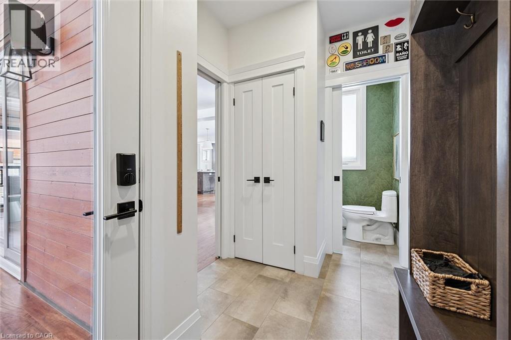 63 MENNO Street thumbnail 17