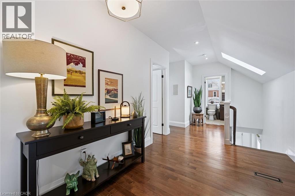 63 MENNO Street thumbnail 21