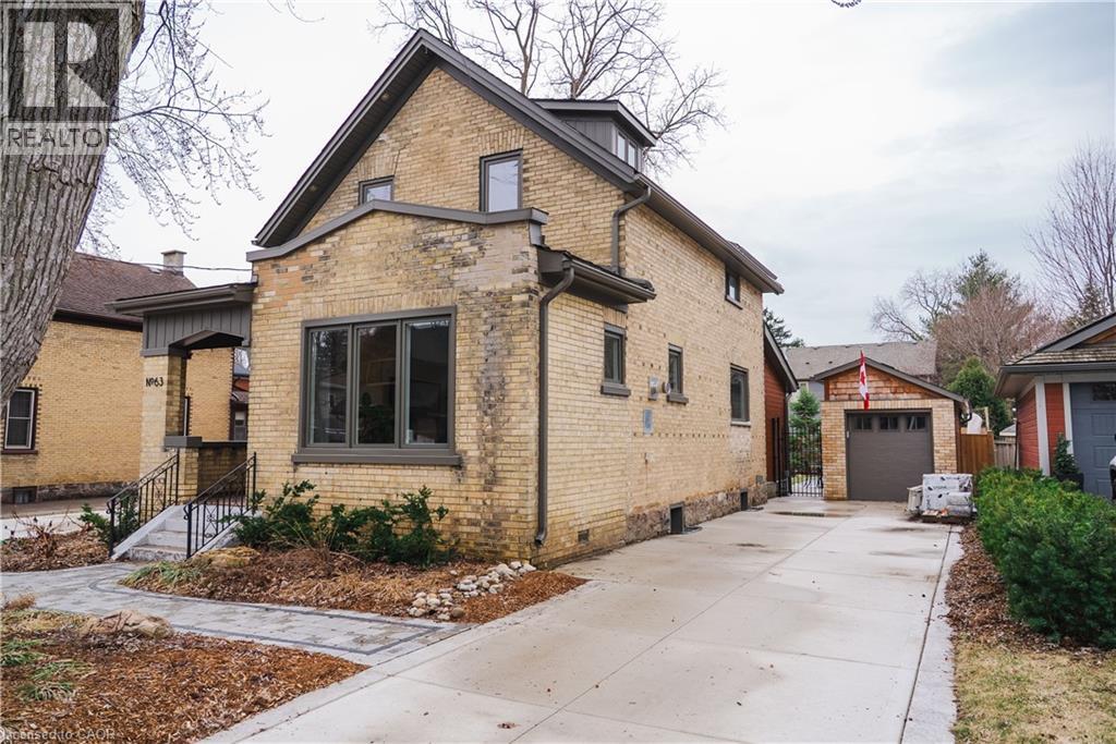 63 MENNO Street thumbnail 40