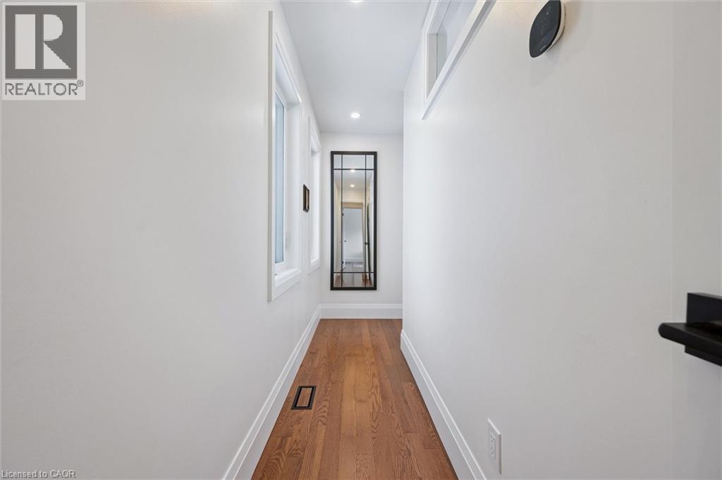 63 MENNO Street thumbnail 25