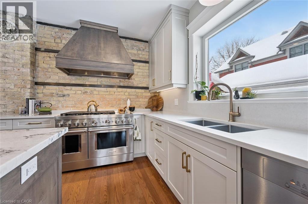 63 MENNO Street thumbnail 6