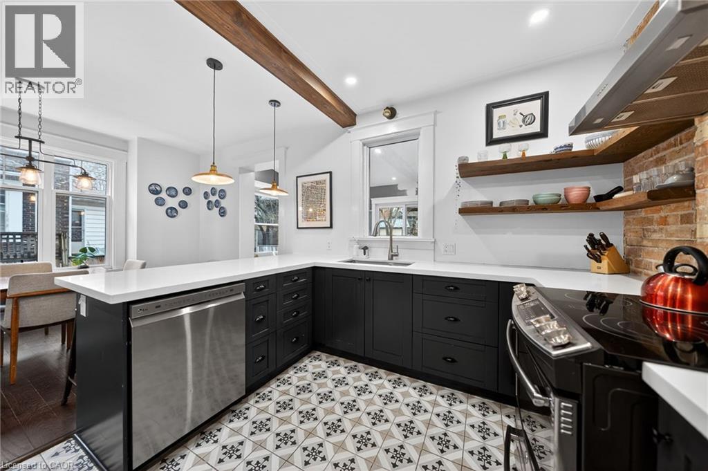 282 PARK Street thumbnail 14