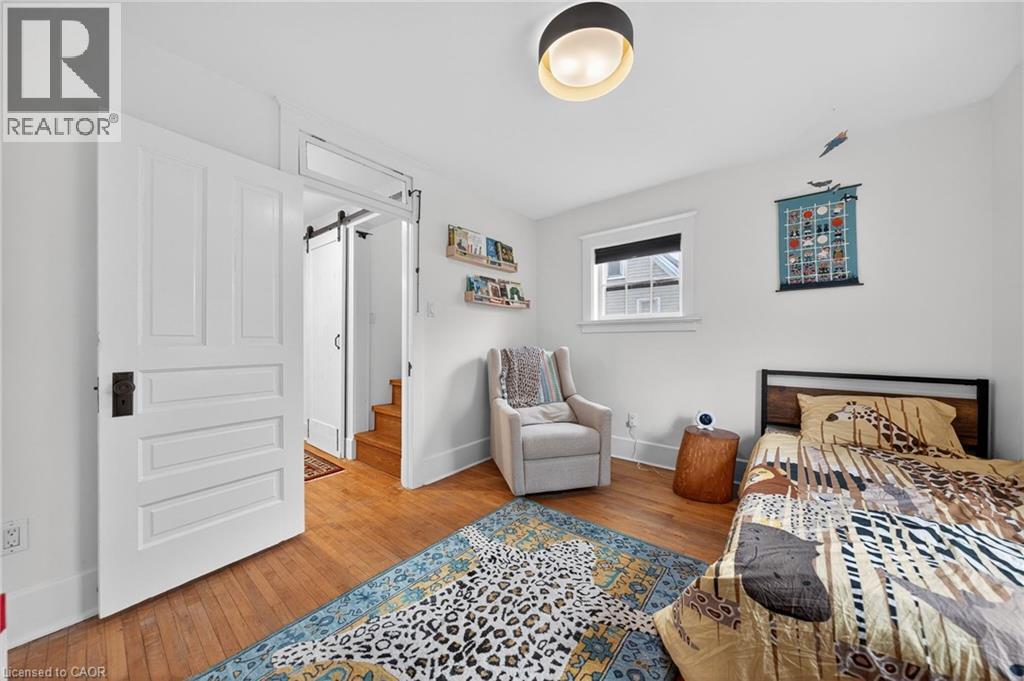 282 PARK Street thumbnail 25