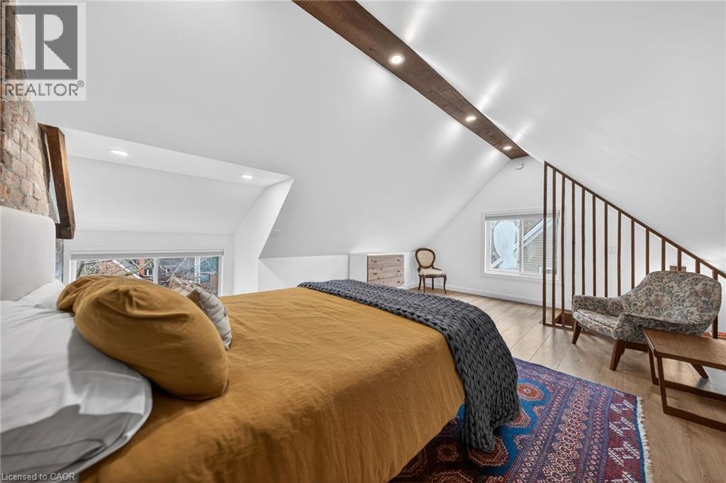 282 PARK Street thumbnail 33